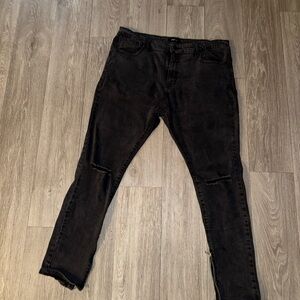 Black Distressed Jeans